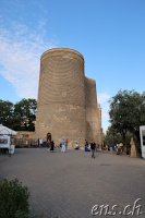 Maiden Tower (Jungfrauenturm, Mädchenturm) am Rand der Altstadt