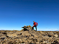 Mit Yngvi, TF3Y nach einer 4 Std. Wanderung mit Klettern<br />auf dem Mt. Esja, dem Hausberg von Reykjavik.<p />Gemeinsame SOTA Aktivierung : TF/SV-005