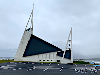 Die Kirche in Fischform in Olafsvik