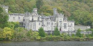  Kylemore Abbey 