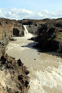  Aldeyjarfoss 