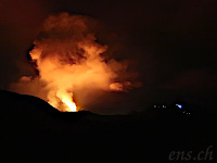 Hike to the Geldingadalir / Fagradalsfjall Volcano : I'm not alone ;-)