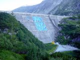 Melisande an der Grimsel-Staumauer