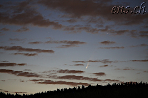Komet C/2020 F3 (NEOWISE) <br />7. Juli 2020, 04:08 Uhr<br />@f2.8, 200mm, ISO 1600, 1.2 Sek.