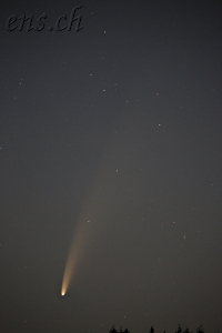 Komet C/2020 F3 (NEOWISE) <br />10. Juli 2020, 03:19 Uhr<br />EF 100-400mm f/4.5-5.6L IS II USM @f5.6, 400mm, ISO 6400, 5.4 Sek.