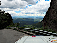 über einen zT extrem schmalen Pass (Corvo Branco) Richtung Floripa ;-)